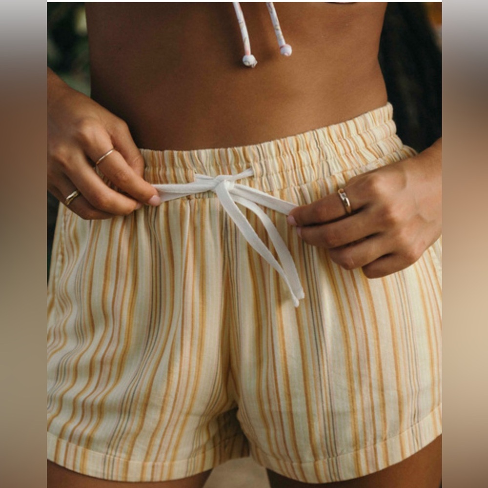 billabong Road Trippin Shorts.  NWT
